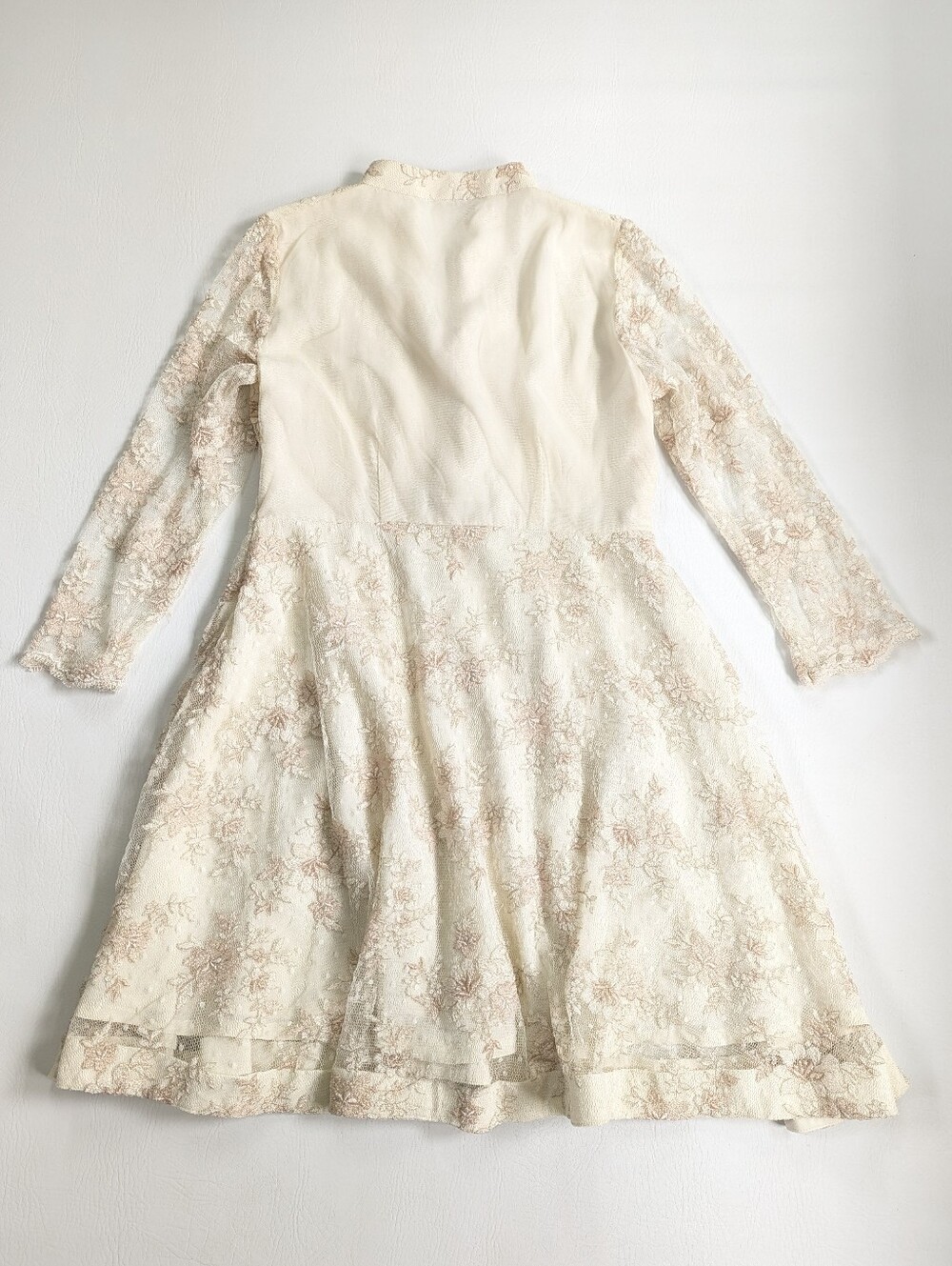 Vintage Handmade Short Lace Wedding Dress With Beading & Crystals Size S Ivory - Picture 11 of 17